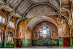 Akustikbild LOST PLACE HALLE 1