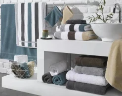 Duschtuch SAPHIR weiß