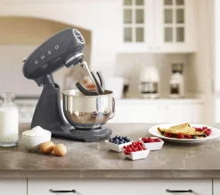 Küchenmaschine smeg