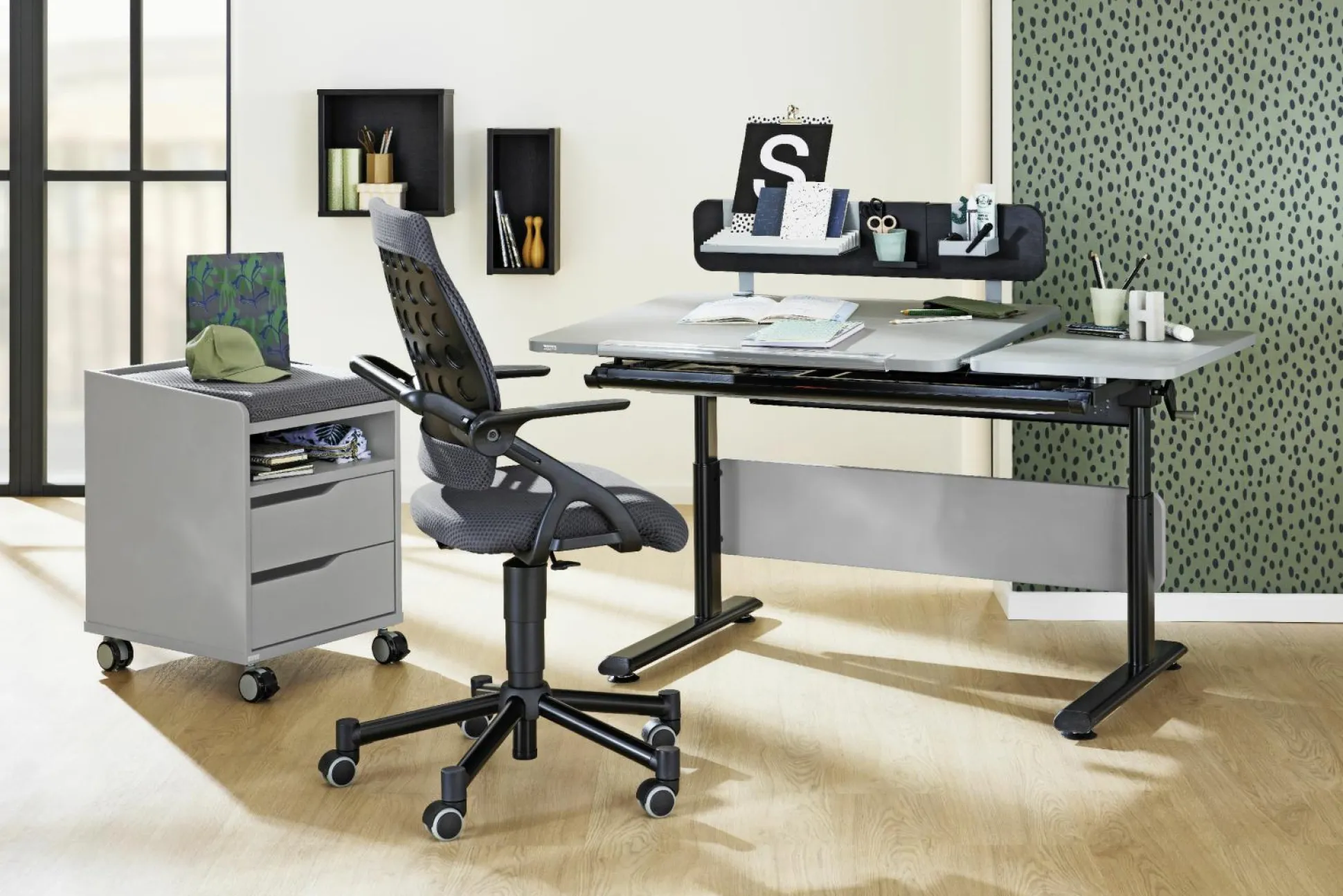 Kinderdrehstuhl PAIDI TIO BLACK