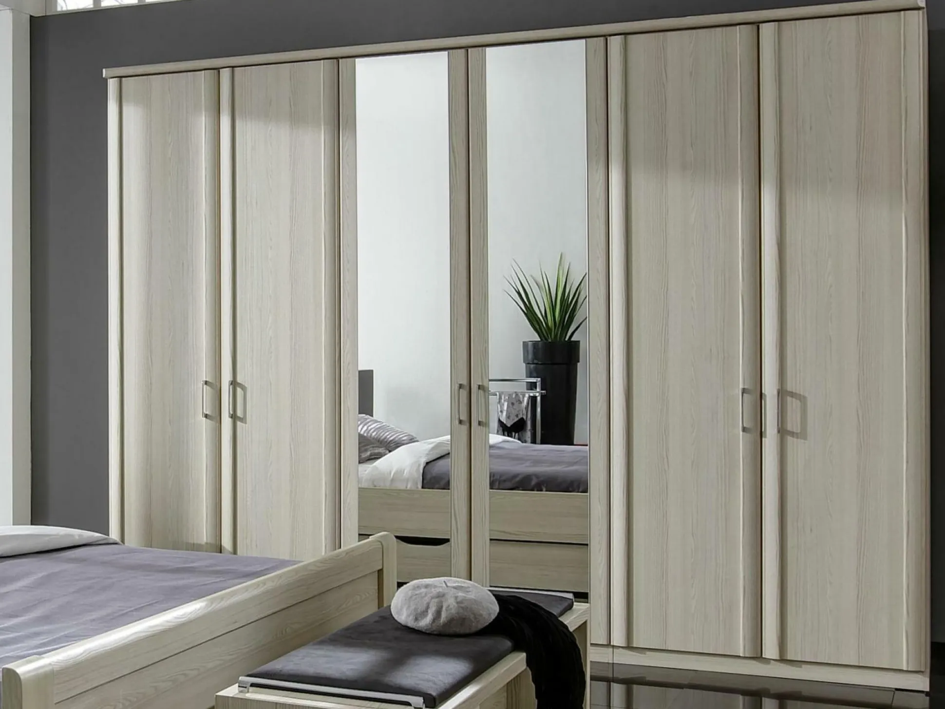 Kleiderschrank Rolf Weber WEINHEIM