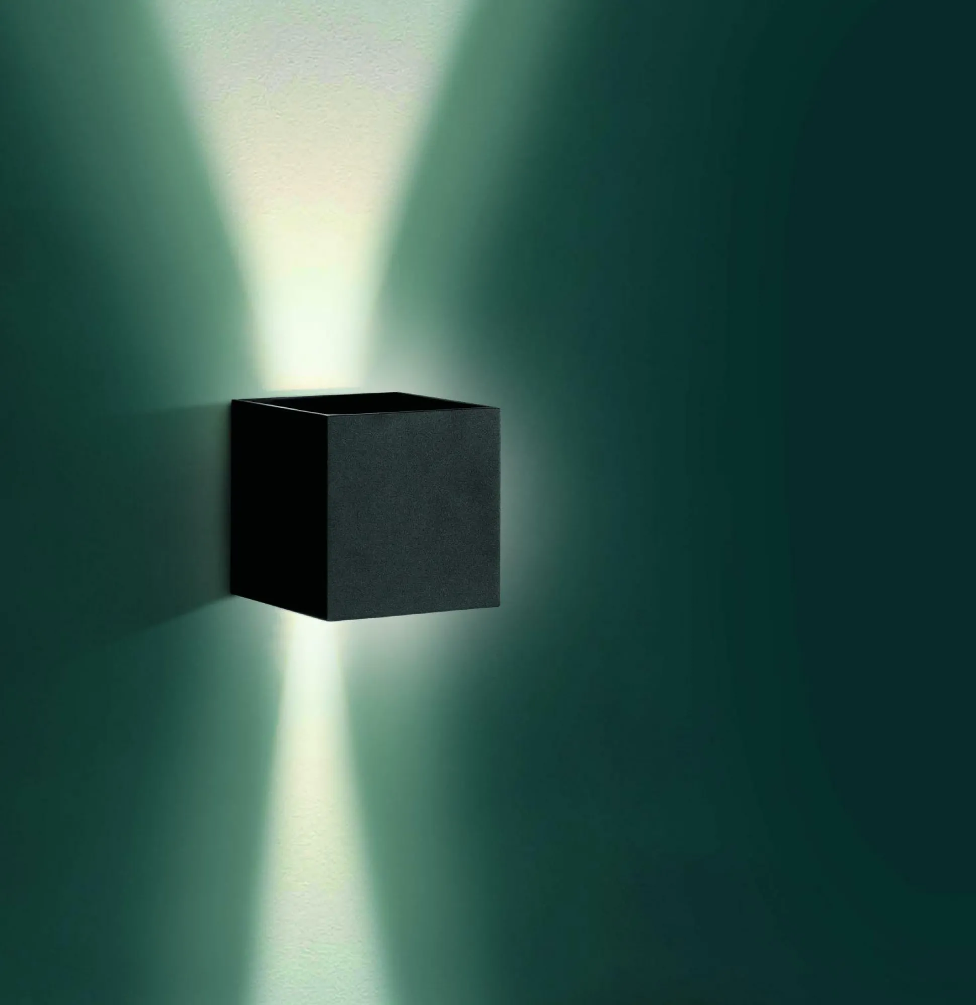 Outdoor-Wandleuchte CUBI