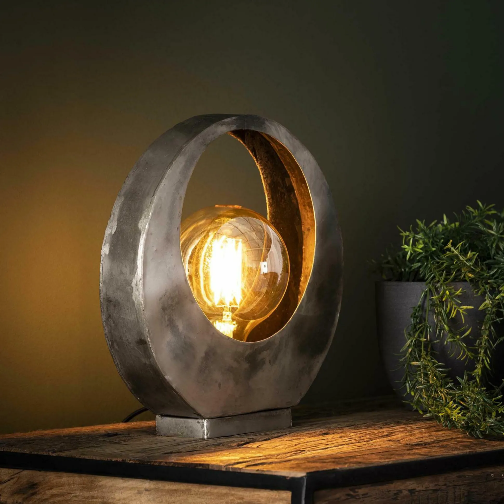 Tischleuchte FULL MOON