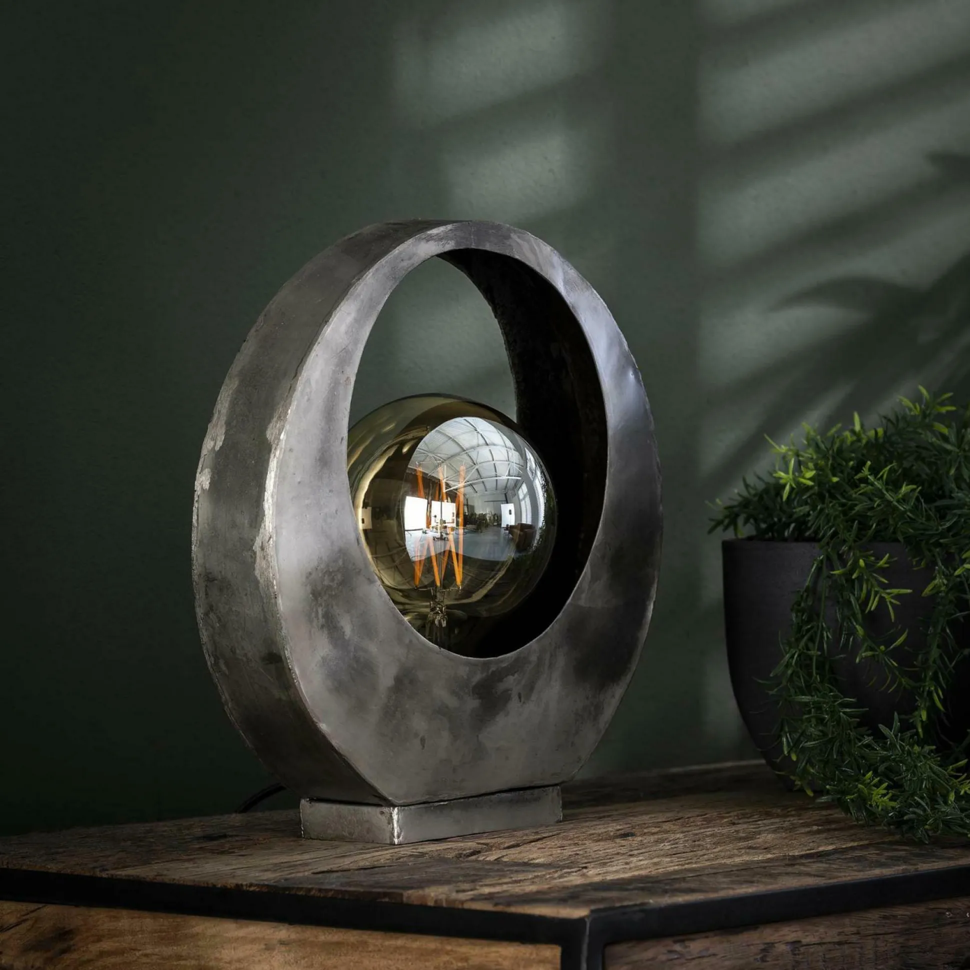 Tischleuchte FULL MOON